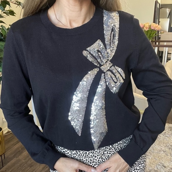 DKNYC Sweaters - NWT DKNY Sequin Silver Bow Long Sleeves Round Neck Black Cotton Sweater Top M